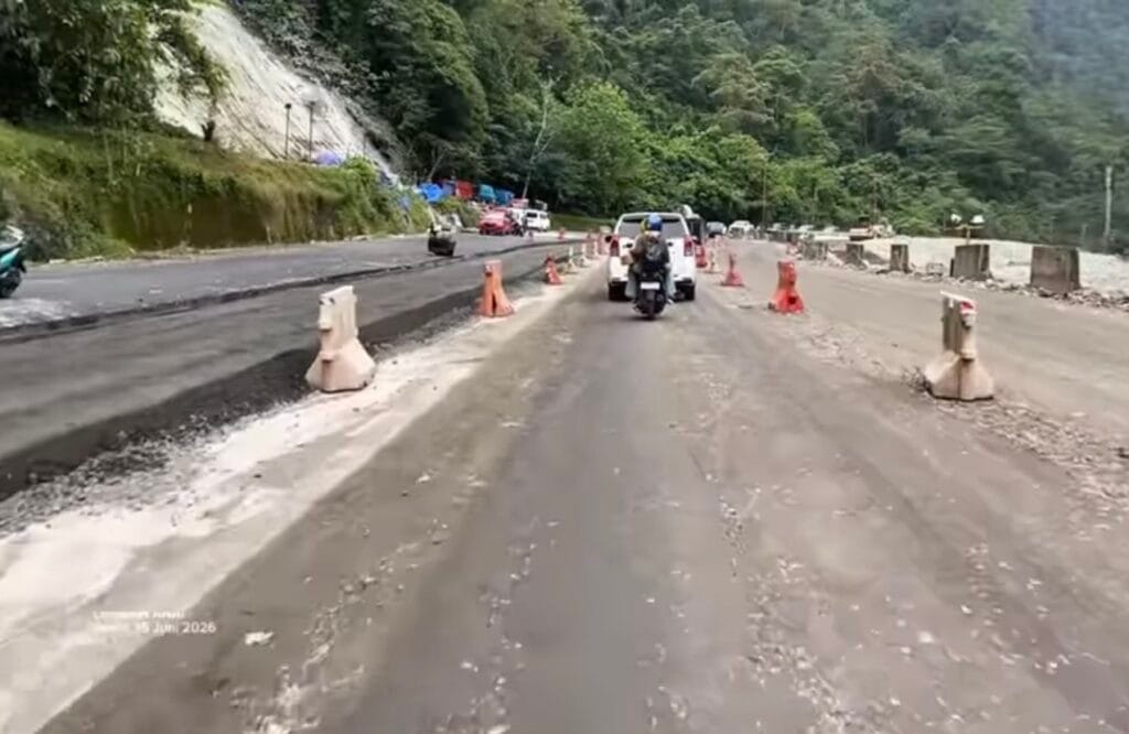 Sabanta lai labuah ko siap dilalui oto roda anam